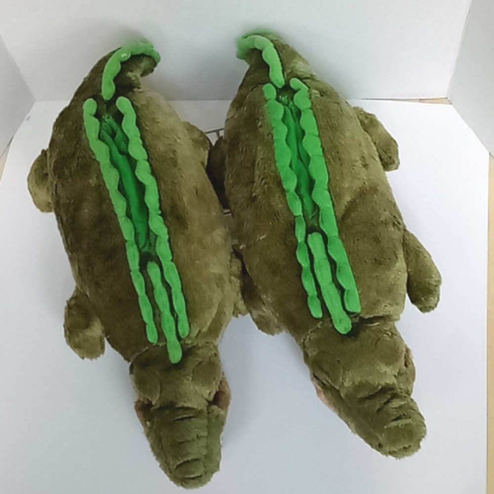 COMFY FEET ALLIGATOR FURRY BEDROOM SLIPPERS SZ L